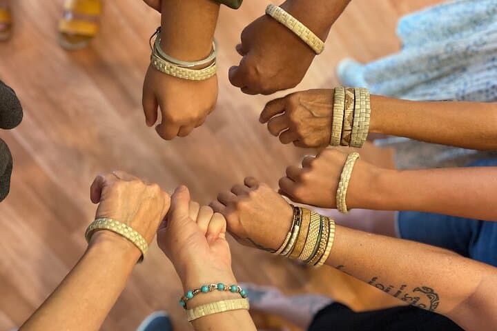Lauhala Bracelet Weaving Class in Central Maui — Hands-On Hawaiian Craft at Queen Kaʻahumanu Center photo 4