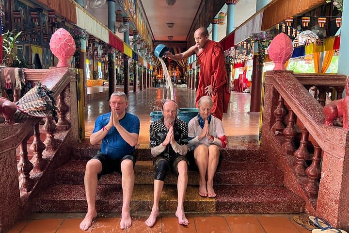 2-Day Angkor Wat Immersive Tour — Sunrise, Ta Prohm & Tonle Sap Village photo 2