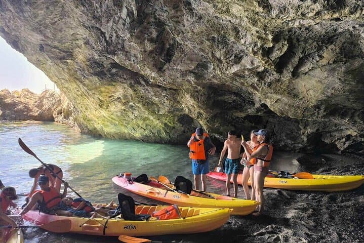 Mallorca Sea Kayak Tour: Caves, Snorkeling & Cliff Jump (Capdepera)