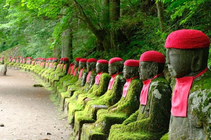 Nikko Day Trip: Toshogu Shrine, Taiyuin Temple & National Park Highlights photo 3