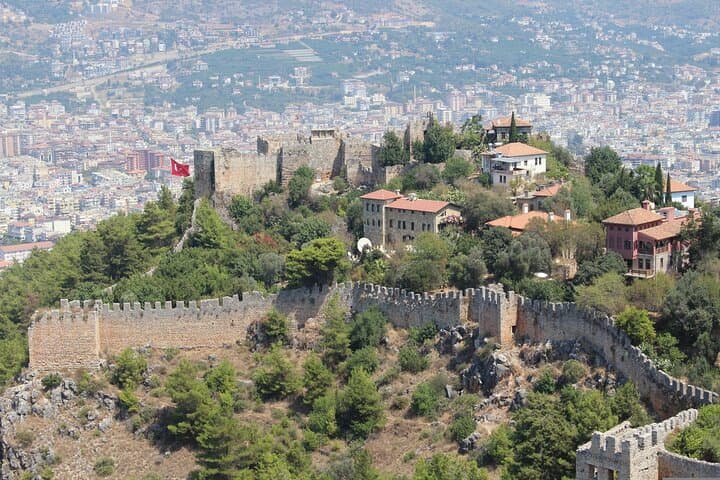 Alanya Cable Car & Cleopatra Beach: Scenic Views, Castle Walk & Damlataş Cave Tour photo 3