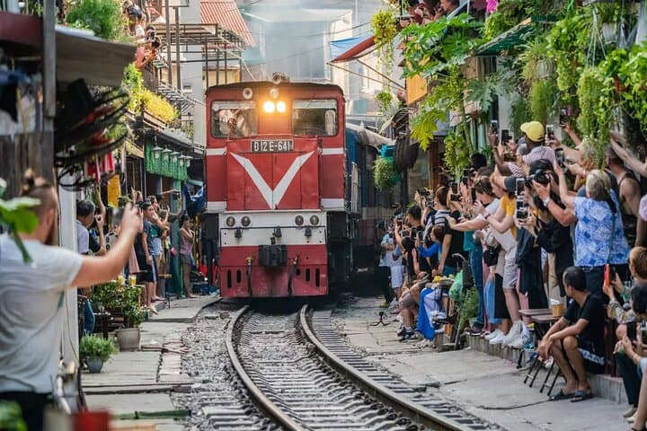 Hanoi Bat Trang Pottery Class & Train Street Private Tour — Egg Coffee and Rickshaw Ride photo 2