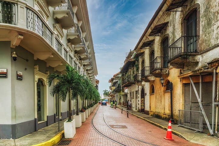 Private Old Town Walking Tour — Casco Viejo Highlights in Panama City photo 2