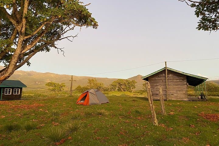 Conquer Mt Kenya in 4 Days: Sirimon to Chogoria Route Guide photo 4