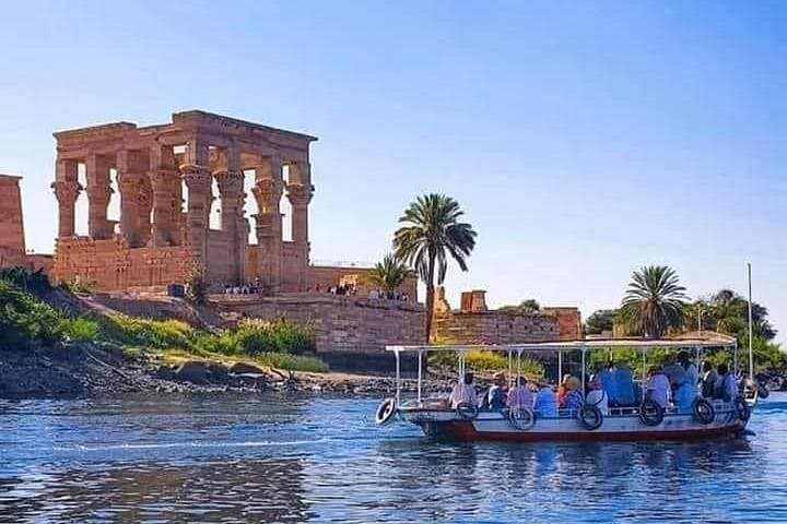 Luxor Felucca Cruise: 2-Hour Nile Sail with Oriental Lunch photo 2