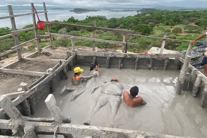 Cartagena VIP Mud Volcano Tour — Crowd-Free Totumo Float and Massage photo 4