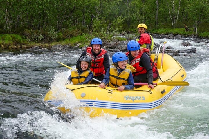 Family-Friendly Whitewater Rafting Near Oslo — Level 1 River Adventure