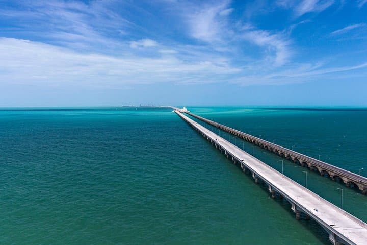 Yucatán Discovery Day Tour — Motul, Hacienda San Eduardo, Xcambó Pink Lake & Progreso photo 4