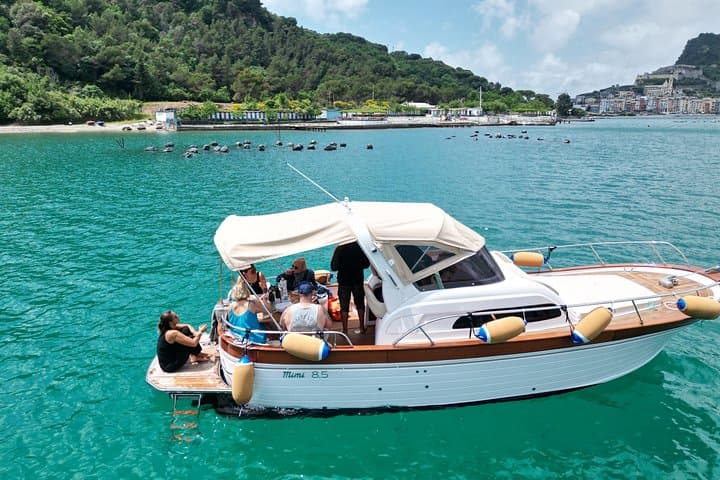 La Spezia Private Gulf Tour: 4-Hour Boat Excursion to Portovenere & Palmaria photo 4