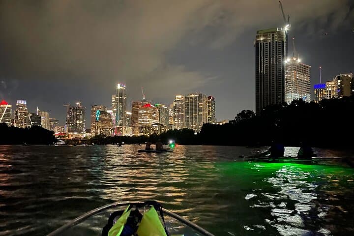 Austin Night Clear Kayaking: Glow Tour on Lady Bird Lake photo 4