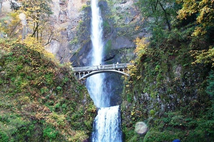 Mt Hood and Columbia River Gorge Private Tour from Portland — Multnomah Falls, Vista House & Timberline Lodge photo 4