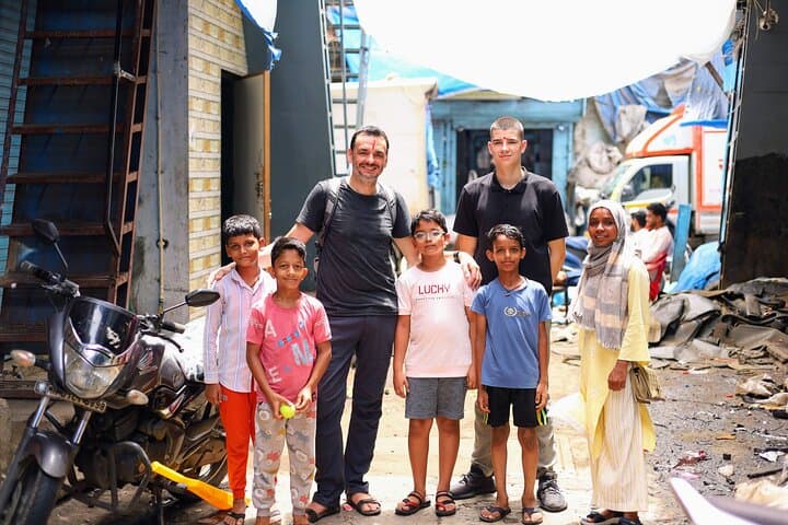 Mumbai Dharavi, Dhobi Ghat & Dabbawala Cultural Tour — Inside Mumbai’s Everyday Engines photo 4