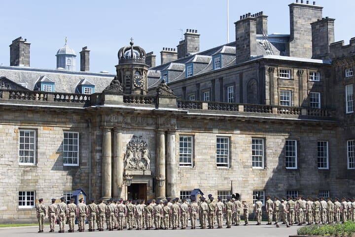 Edinburgh Harry Potter Top Sights Walking Tour with Holyrood Palace Tickets