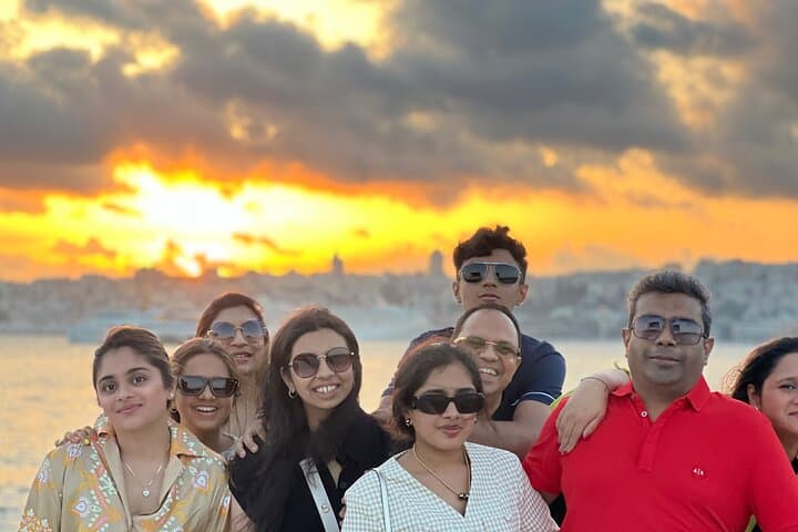 Golden Hour on the Bosphorus: Istanbul Sunset Yacht Cruise with Transfers photo 6
