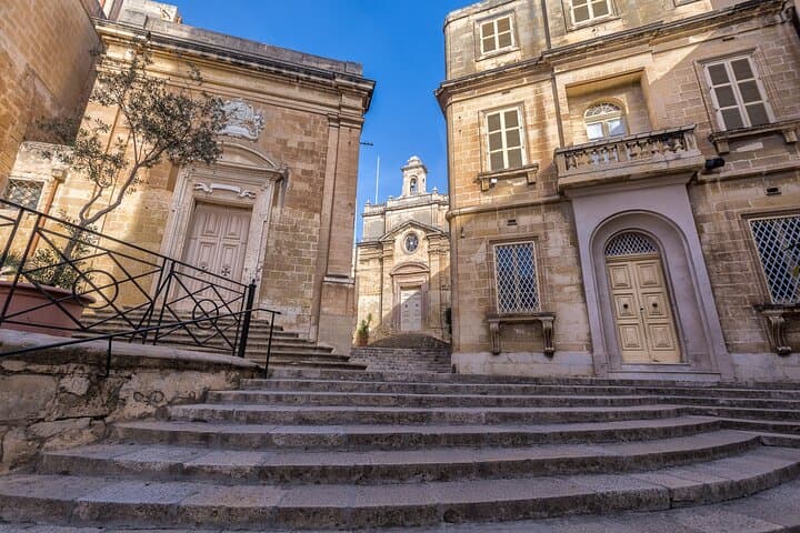 Malta Full-Day Private Tour: Three Cities, Ħaġar Qim & Blue Grotto photo 4