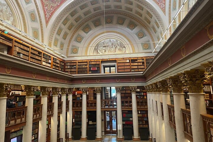 Private Walk Through Centuries in Helsinki — 2–3 Hour Historic City Walking Tour photo 4