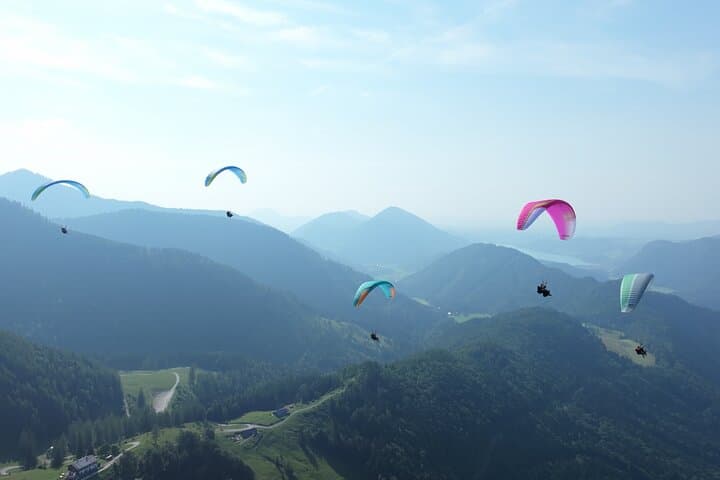 Tandem Paragliding Over Wolfgangsee: Zwolferhorn to St. Gilgen Flight photo 3