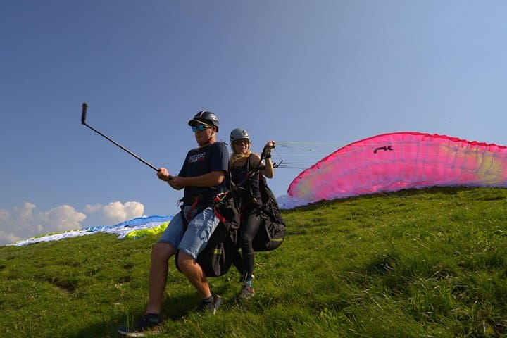 Tandem Paragliding Over Wolfgangsee: Zwolferhorn to St. Gilgen Flight photo 2