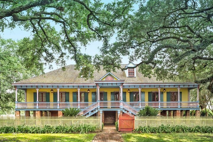Laura Plantation Half-Day Tour from New Orleans — River Road Creole History photo 1