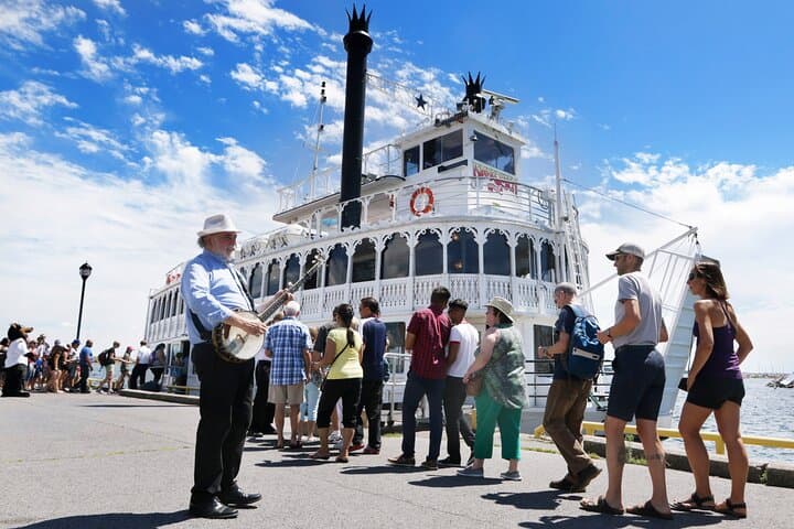 Heart of the 1000 Islands: 3-Hour Sightseeing Cruise from Downtown Kingston photo 2