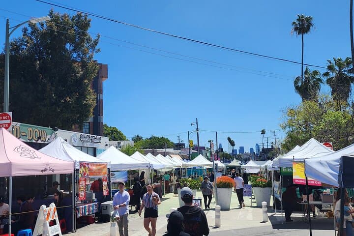 Silver Lake Food Tour: Immigrant Eats, Murals & Micheltorena Stairs photo 3