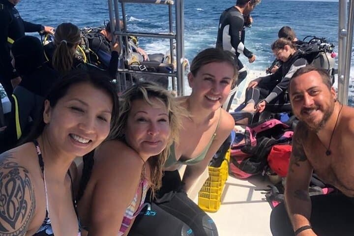 Snorkeling Catalina Islands from Tamarindo: Guided Day Trip to Islas Catalinas photo 5