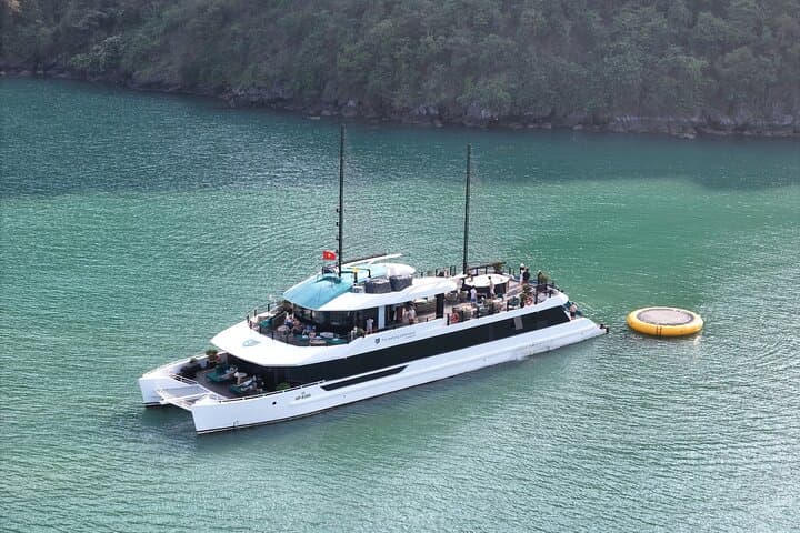 Halong Bay & Lan Ha Bay Full-Day Premium Cruise from Hanoi photo 3