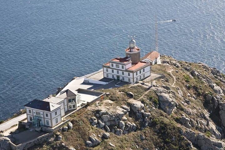 Finisterre and Muxia Express from Santiago: Cape Kilometre 0, Coastal Legends & Pilgrim Paths photo 3