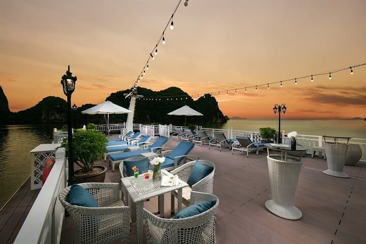 Luxury Hermes 2D1N Halong Bay Cruise from Hanoi — Spa, Kayaks & Sunset Sundeck photo 5
