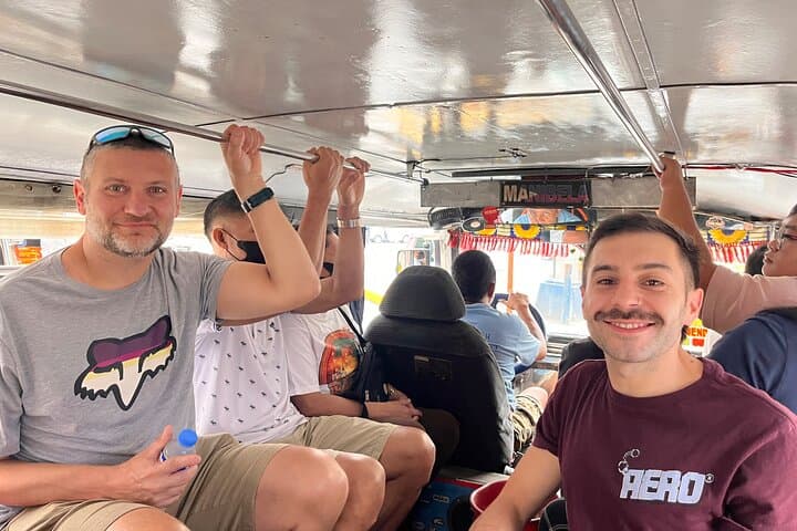 Jeepney & Tuk Tuk Adventure in Manila: Divisoria Market Ride with Local Guide