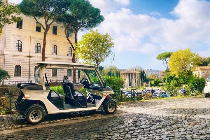 Explore Rome by Golf Cart: All-Day Electric Rental for City Sightseeing