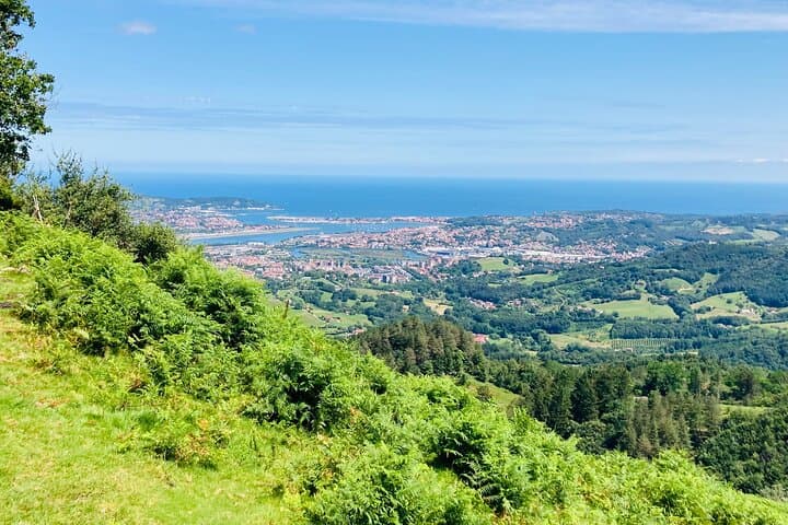 Horseback Riding in Peñas de Aya: Scenic Mountain Ride from San Sebastián photo 3