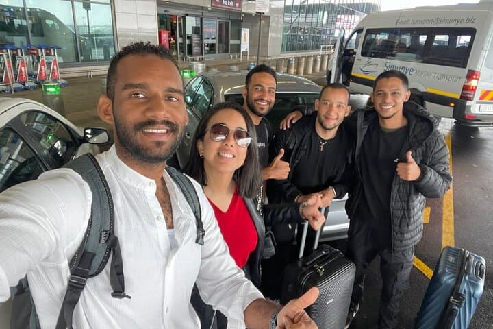 VIP Cape Town Airport Transfer — Private Pickup with Wi‑Fi & Photography