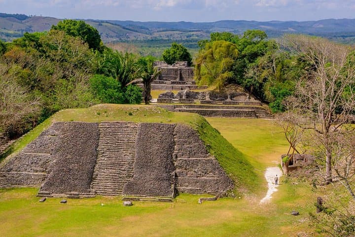 Private Tour to Xunantunich & Jungle Pontoon Waterfalls from San Ignacio photo 2