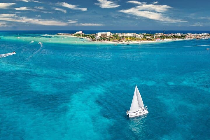 Sail, Snorkel & Chill: Isla Mujeres Catamaran Cruise With Ice Bar photo 5