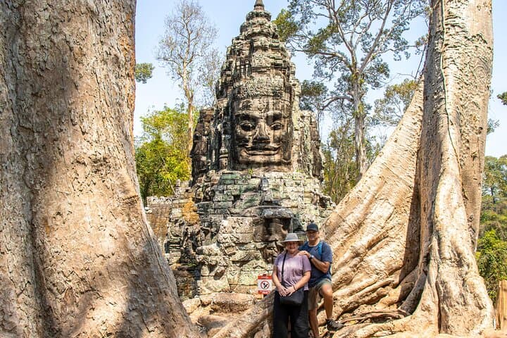 Private Angkor Wat Tour: Full-Day Angkor Park Highlights with Local Guide