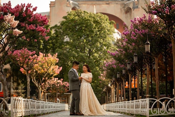 Private Photoshoot in Istanbul — Capture Hagia Sophia, Galata & Bosphorus Backdrops photo 3