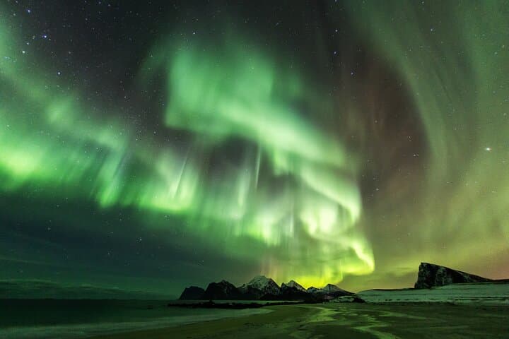 Aurora Lofoten Northern Lights Centre: Svolvaer Aurora Workshop & Photo Tips photo 5