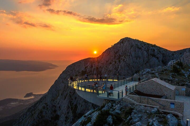 Edge Walk & Summit: Biokovo Skywalk and St. George Peak Day Tour from Split
