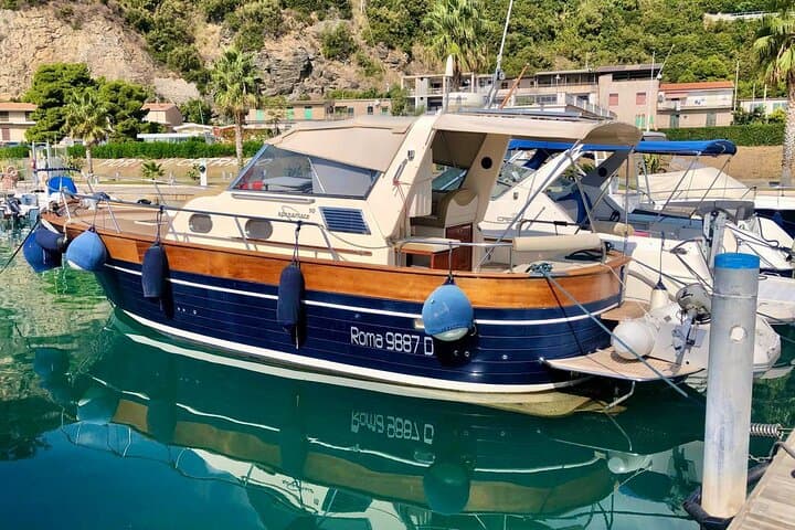 Private Boat to Capri & Blue Grotto from Positano — 7‑Hour Day Trip