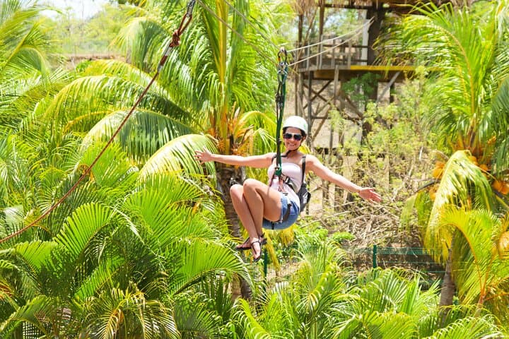 Roatan Zip-n-Dip Adventure: Zipline Canopy, Sloths & West Bay Beach photo 6