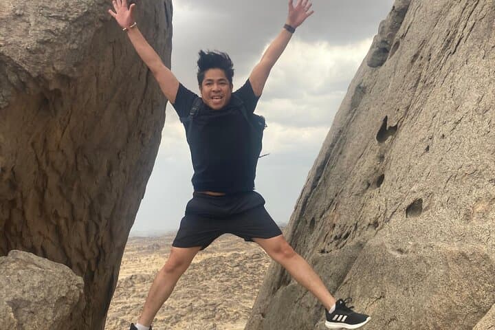 Moon Valley Hike from Jeddah — Lunar Rock Formations & Desert Walk