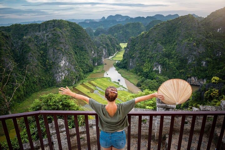 Ninh Binh Private Day Tour from Hanoi: Tam Coc, Hoa Lu & Mua Cave photo 2