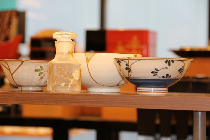 Tokyo Private Walking Tour with Kintsugi Workshop: 6-Hour Cultural Immersion photo 4
