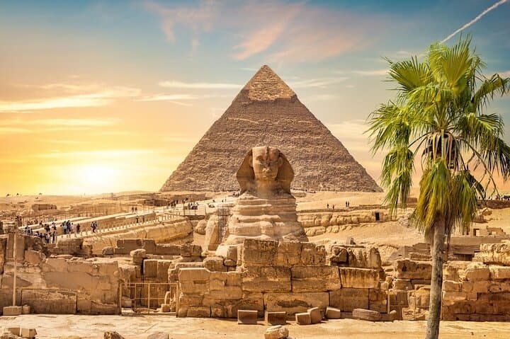 Cairo & Alexandria in 6 Days: Pyramids, Citadel and Mediterranean Day Trip