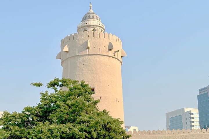 Private Guided Tour of Qasr Al-Hosn and House of Artisans — Abu Dhabi Cultural Heritage Tour