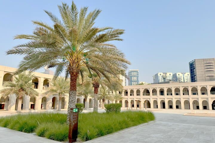 Private Guided Tour of Qasr Al-Hosn and House of Artisans — Abu Dhabi Cultural Heritage Tour photo 2