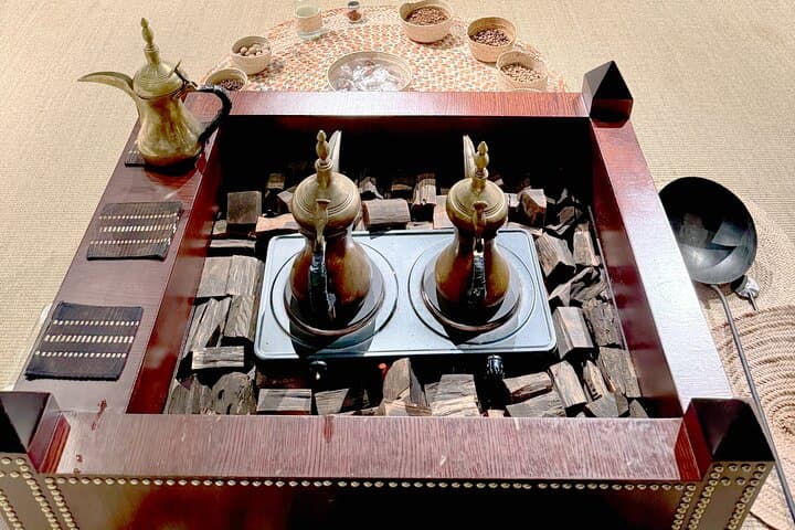 Private Guided Tour of Qasr Al-Hosn and House of Artisans — Abu Dhabi Cultural Heritage Tour photo 5