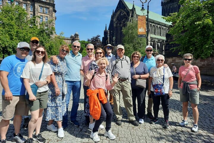 Glasgow City Centre Walking Tour — 90-Minute Historical & Street Art Walk photo 1