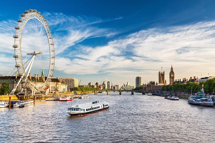 Private London to Cambridge Day Trip: Colleges, Punting & Photo Stops photo 2